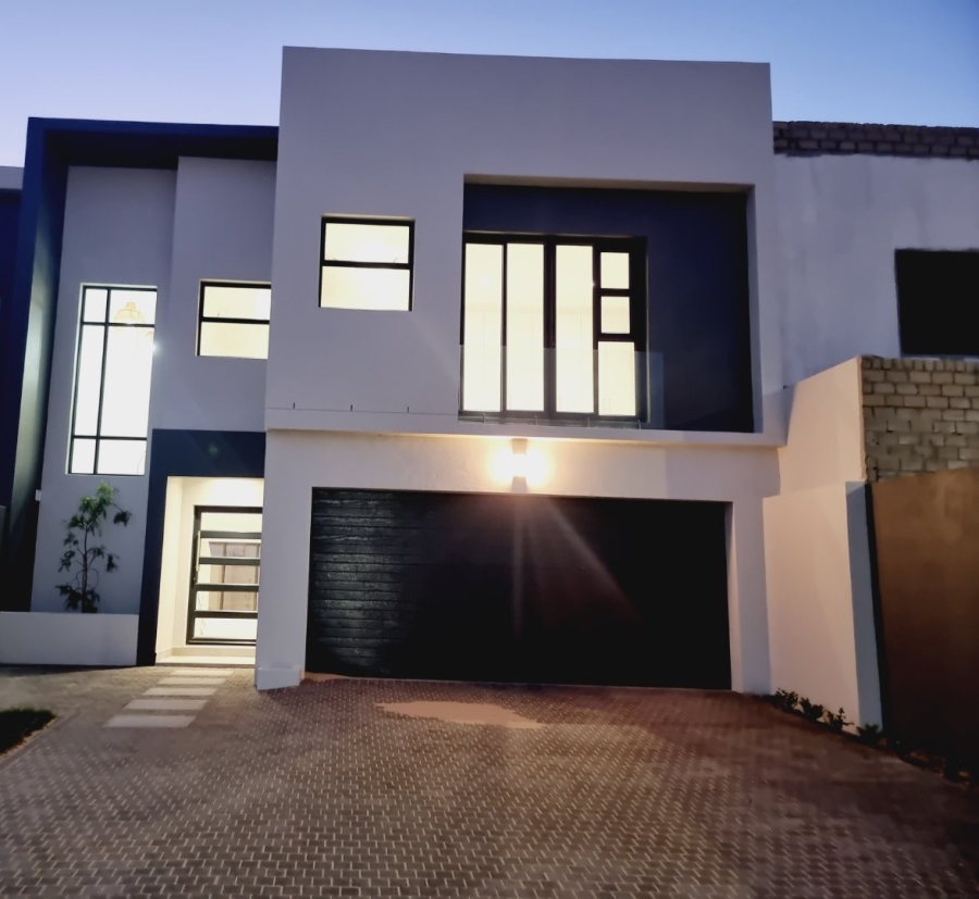 4 Bedroom Property for Sale in Sandown Western Cape